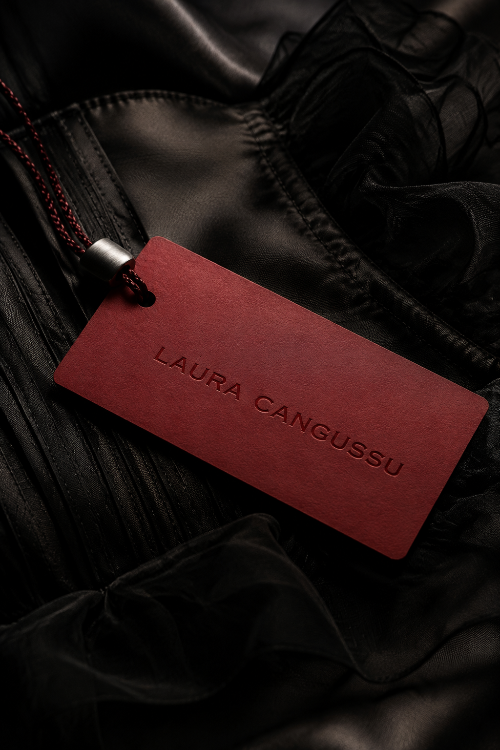 Tag editorial Laura Cangussu